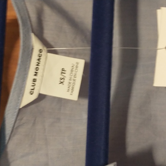 Club Monaco woman's size XS/TP shoulder baring long sleeve cotton top NWT - Picture 3 of 10